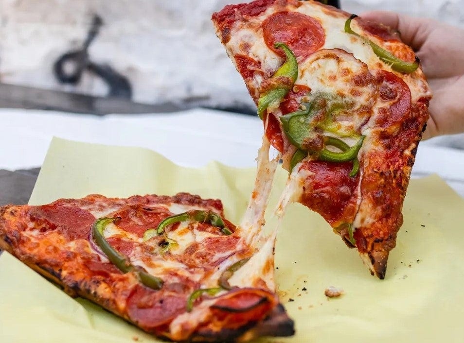 4 Topping - Daily Special.