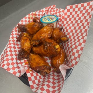 1 Pound Wings with Ranch