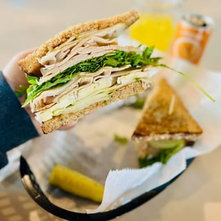 TURKEY APPLE BRIE SANDWICH