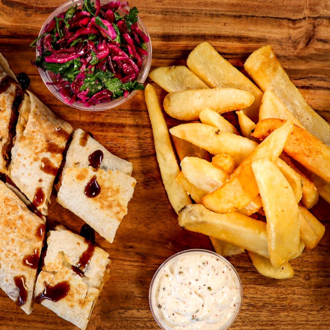 Niro's Shawarma Combo.