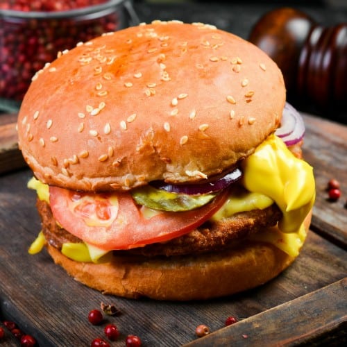 1/4 Lb Cheeseburger.