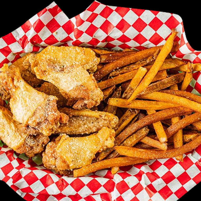 Cluckers & Spuds: Wings Packed with Bold Flavors