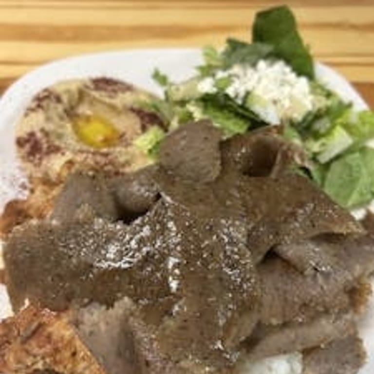 Delicious Indian Cuisine: Tandoori, Biryani, Samosas