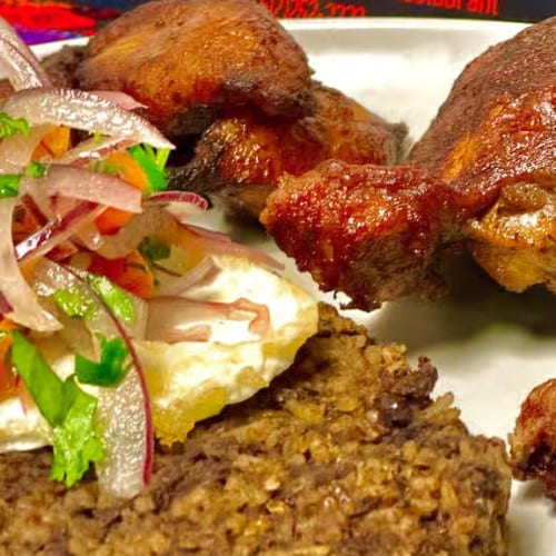 1/2 Chicken & 2 Reg Sides.