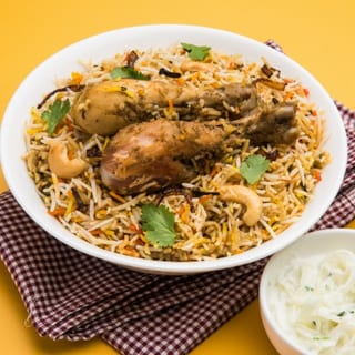 Tandoori chicken biryani