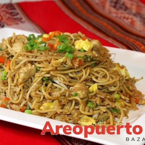 Areopuerto Chaufa Chicken.