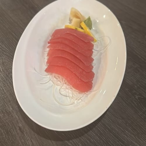 Red Tuna (Sashimi).