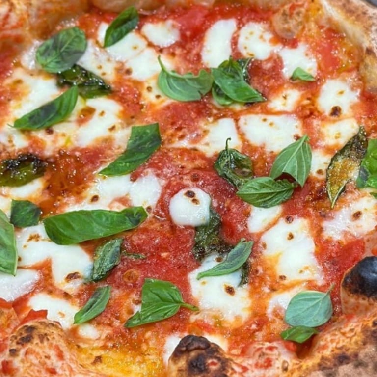 Fresh Caesar Salad: A Classic Italian Favorite