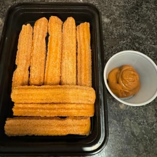Churros con Dulce de Leche