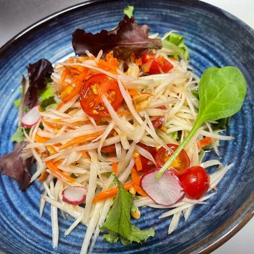 Green Papaya Salad (Som Tum).