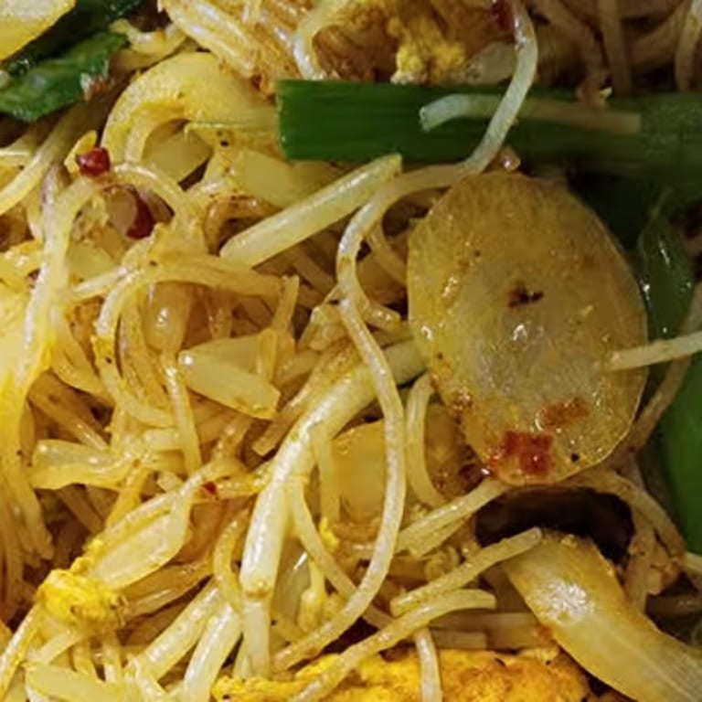 Noodle Delights: Chinese, Thai, and More