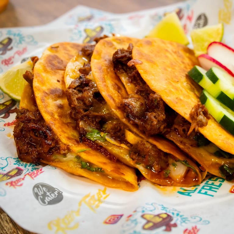 Fresh Food, Made Daily 🌮