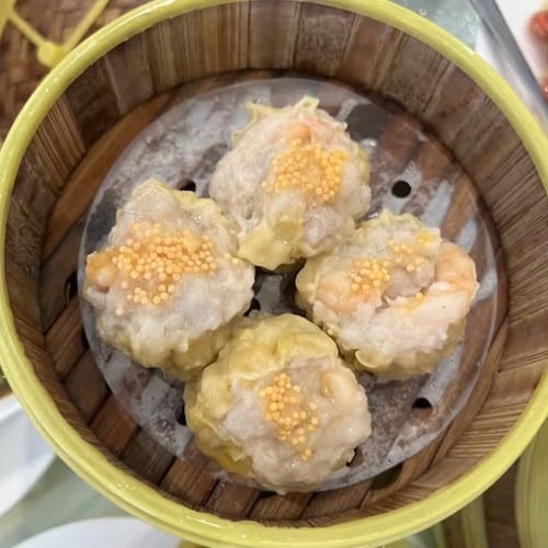 Pork Siu Mai 蟹籽燒賣皇.