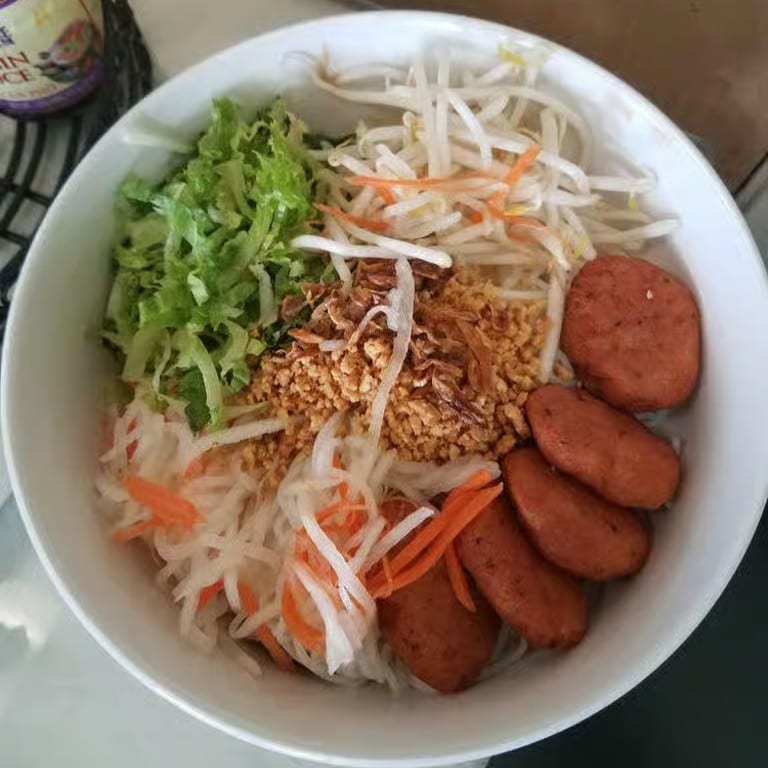 R12. BBQ Sausage Vermicelli.