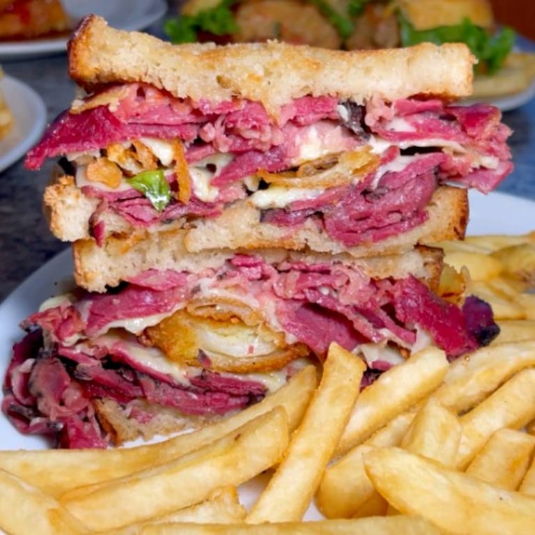 Burgers: Classic American Diner Favorites