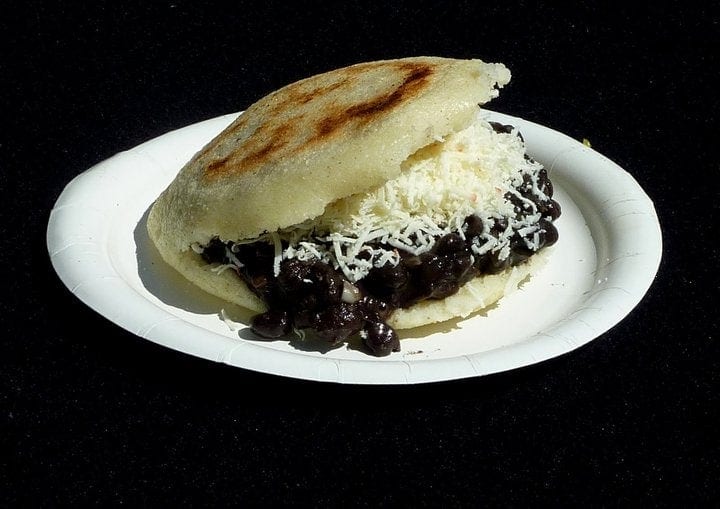 Arepa Domino.