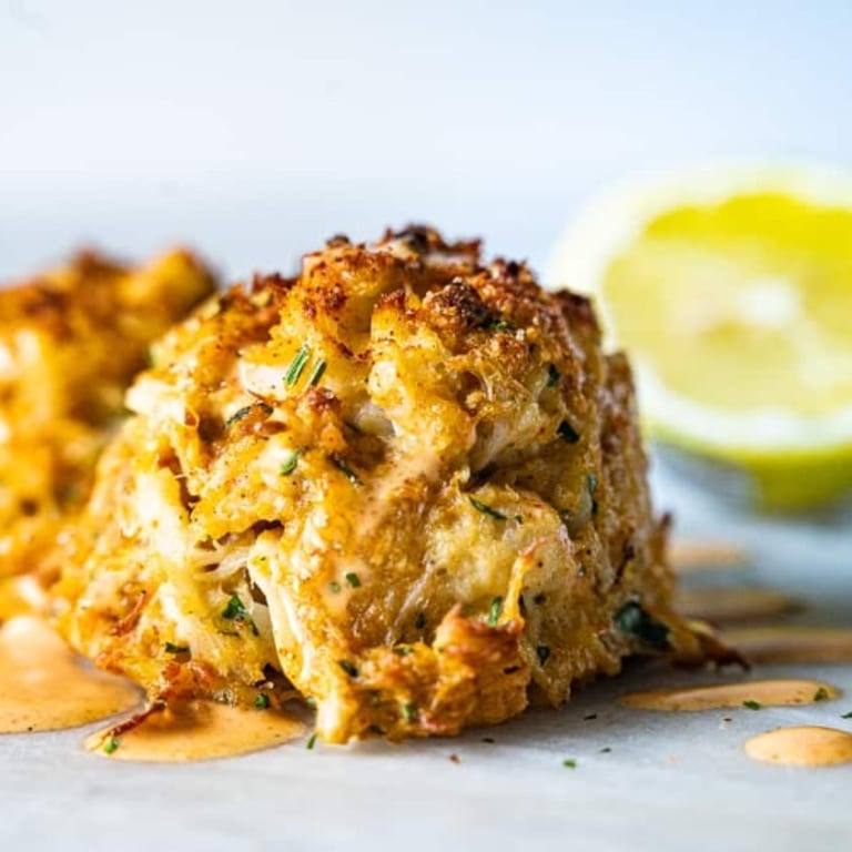 Fried Fish Sandwich: A Tasty Seafood Option