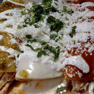 Enchiladas Banderita