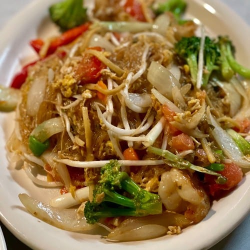 Pad Woon Sein (Bean Vermicelli Noodle).