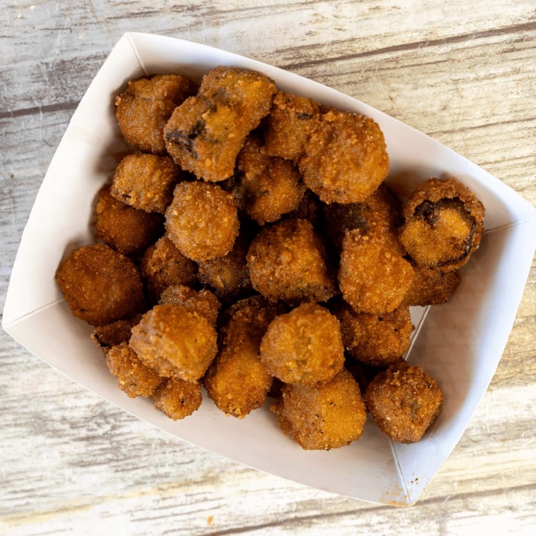 Southern Delights: Crispy Fried Okra and More