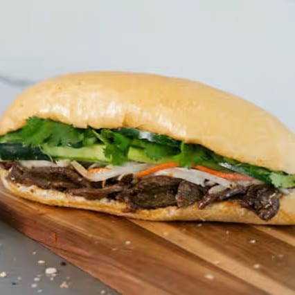 Grilled Beef Banh Mi (Thit Bo Nuong).