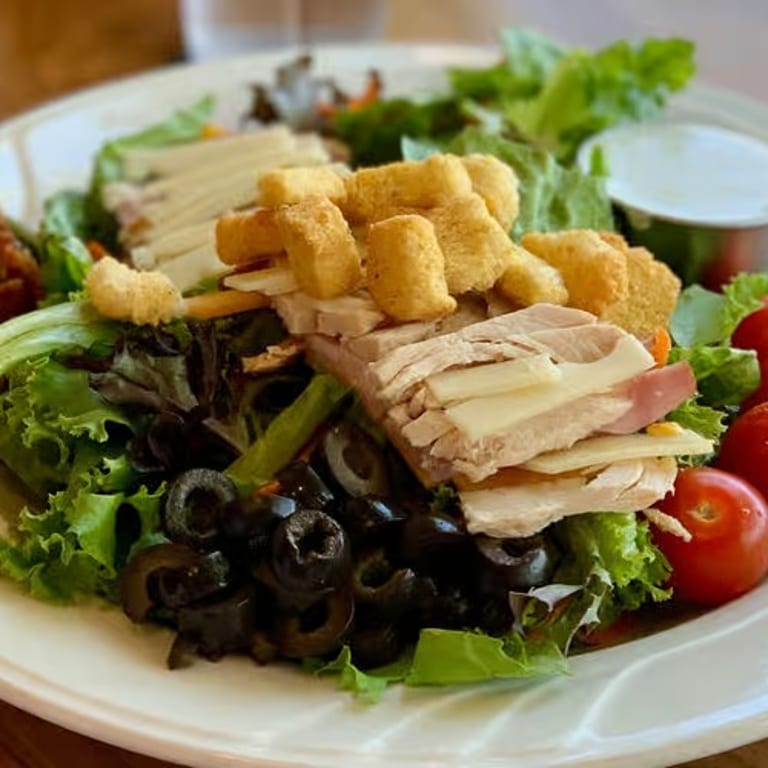 Fresh Salad Options for a Healthy Start