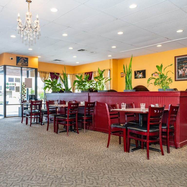 A Family-Friendly Place with Great Service