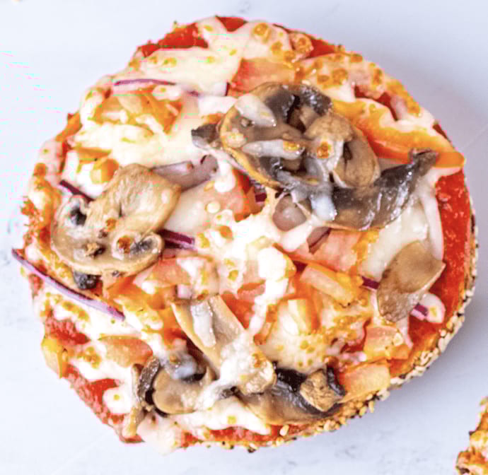 Veggie Pizza Bagels.