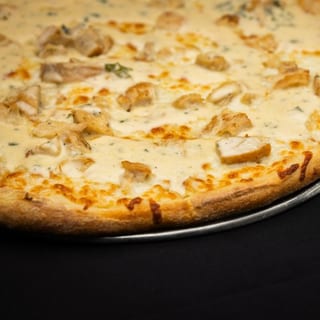 Chicken Alfredo Pizza (Large)