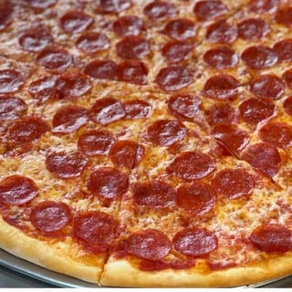 Pepperoni Pizza 18'.