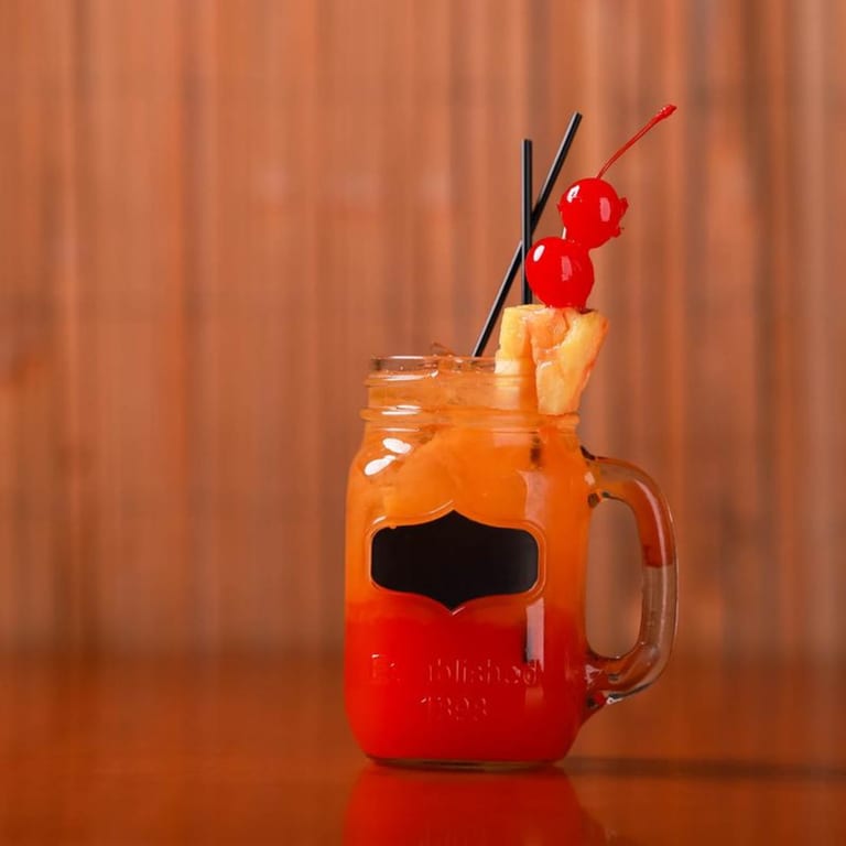 Handcrafted Drinks That Hit the Spot 