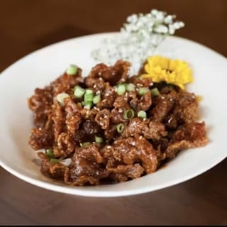 Crispy Sriracha Beef