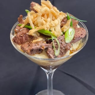 Beef Tips & Mash Tini Plate