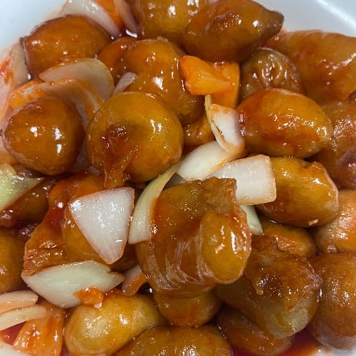 甜酸猪肉 Crispy Sweet & Sour Pork.