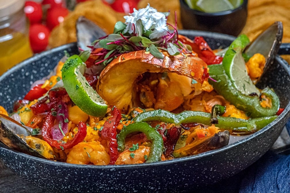 Paella Para (2) Personas.