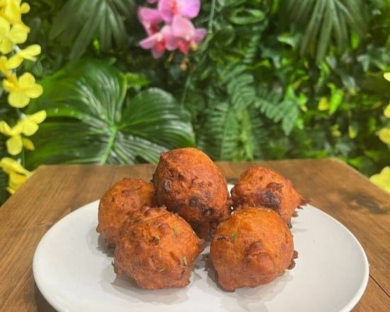 Momma's Vegan Conch Fritters.