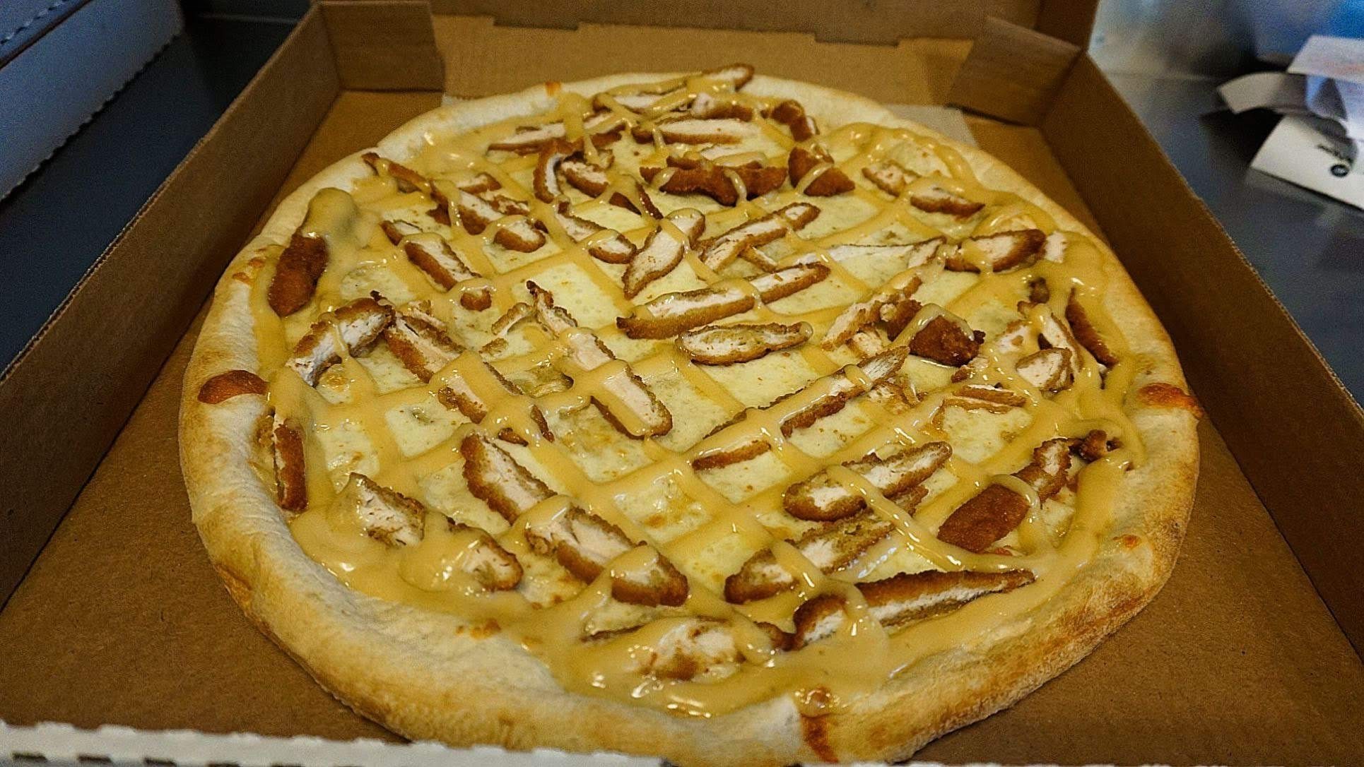 Chicken Tender White Pizza (Medium 14'').