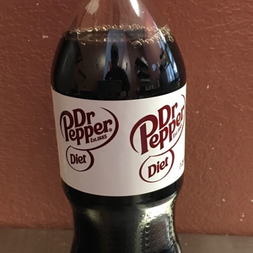 Diet Dr. Pepper (20 oz).