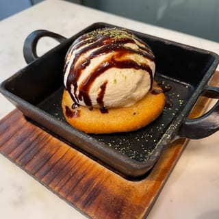 Hotteok with Ice Cream