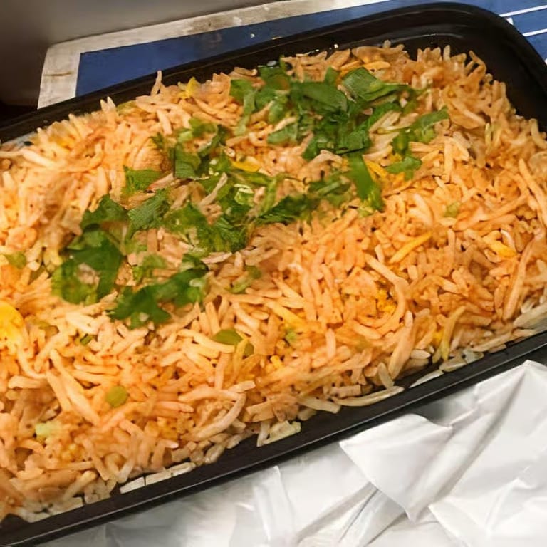 Delicious Garlic Naan: A Must-Try Indian Side