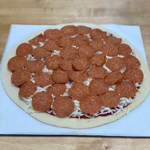 Medium 12" One Topping (Serves 2-3 People).