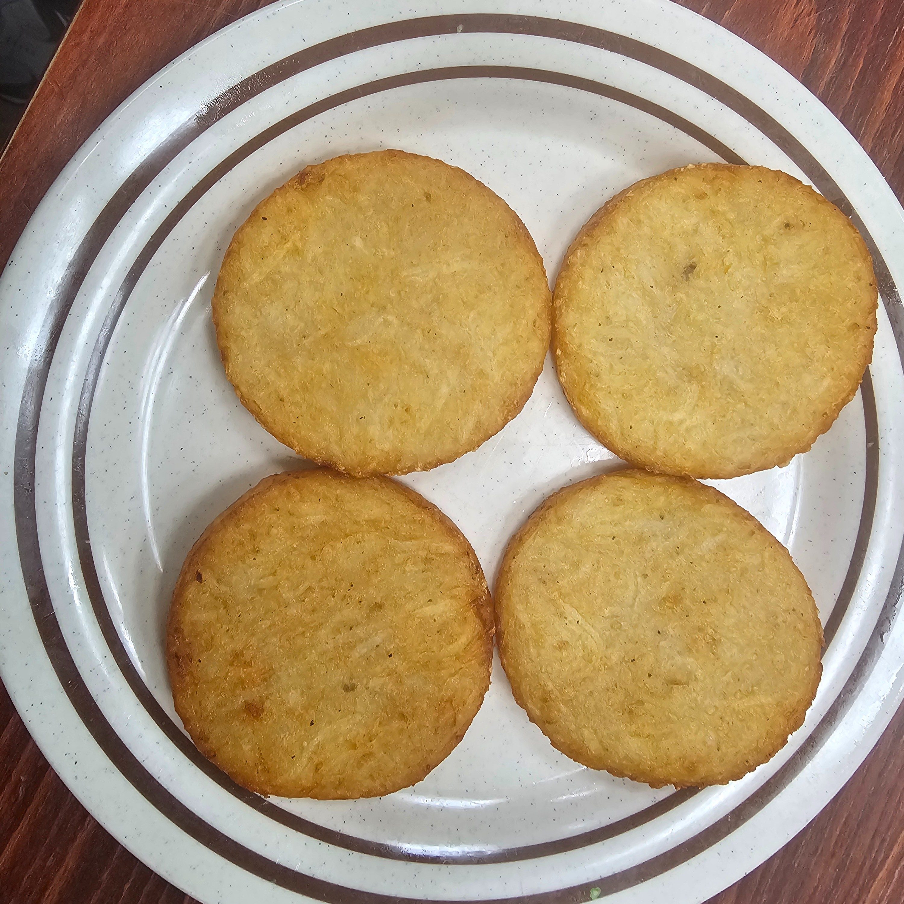 Delicious Latkes (2 ounces).