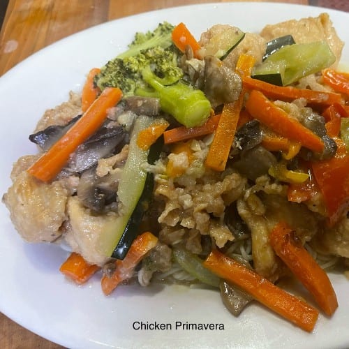 Chicken Primavera Garlic & Oil or Red Sauce.