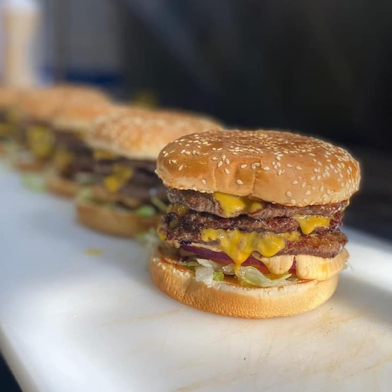 Burgers Catering for Your Event in California 