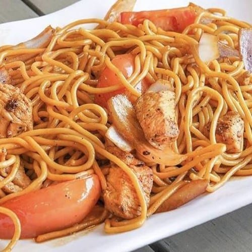 Shrimp Tallarín Saltado.