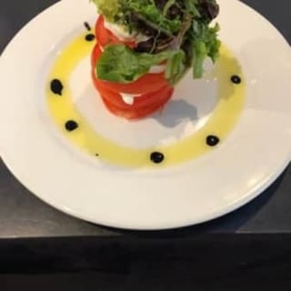 Tomato Caprese Salad