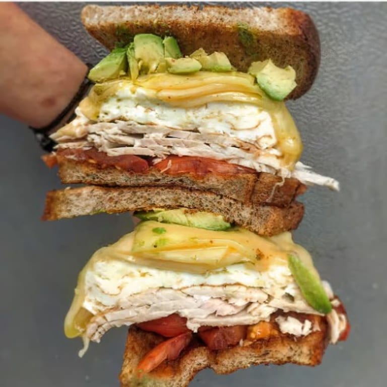 Delicious Pastrami Sandwiches: A Diner Favorite