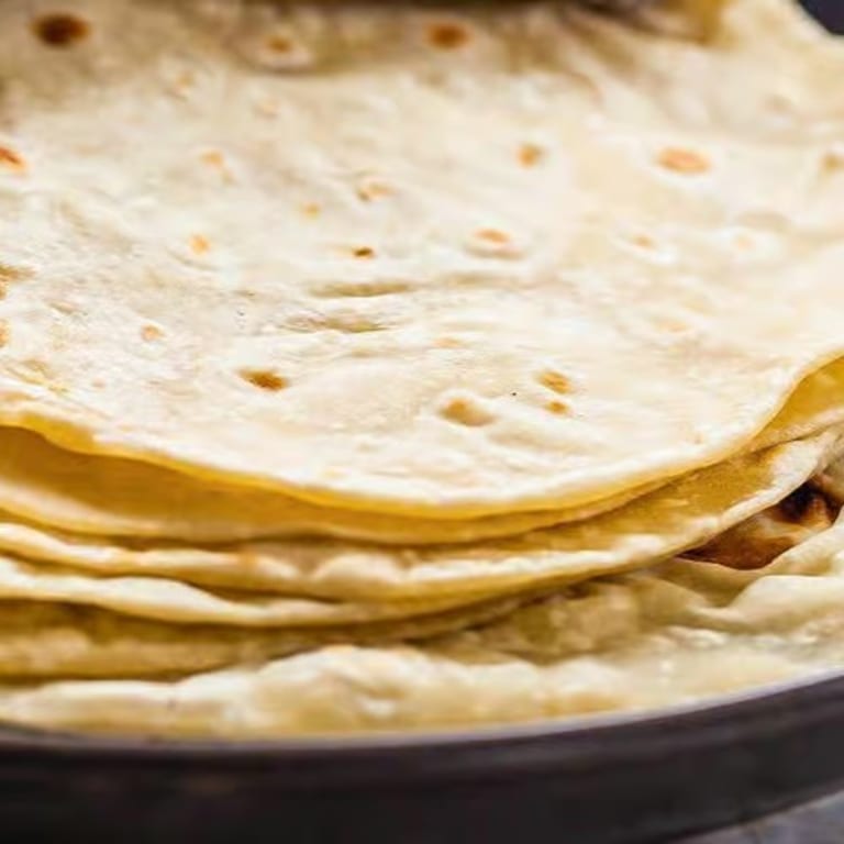 Fresh Flour Tortillas for Authentic Mexican Tacos