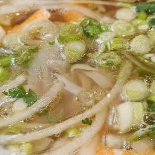 7. Phở Tôm / Shrimp Pho.