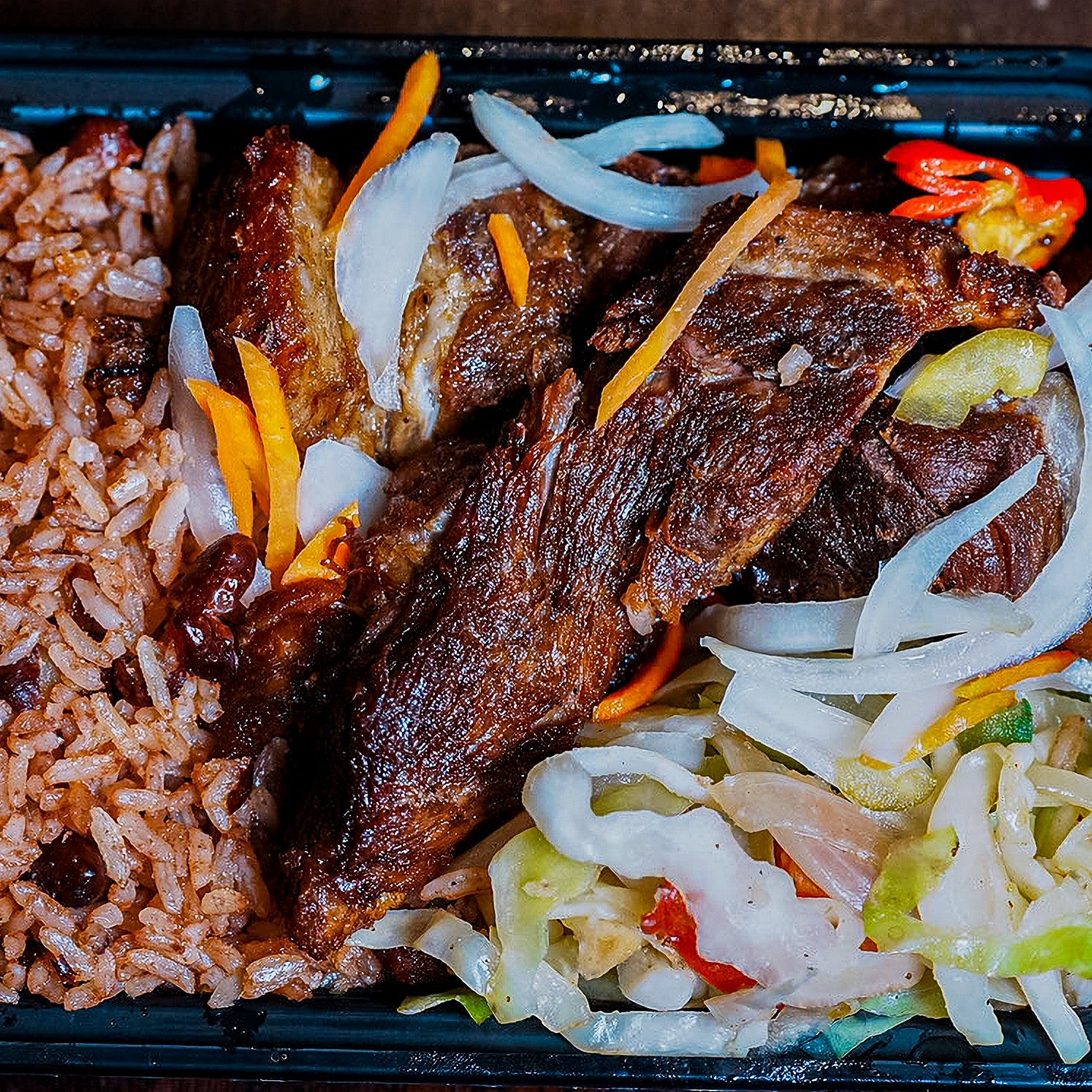 Lunch Special Griot.